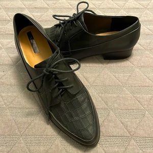 Tahari loafers | Black | Size 8.5